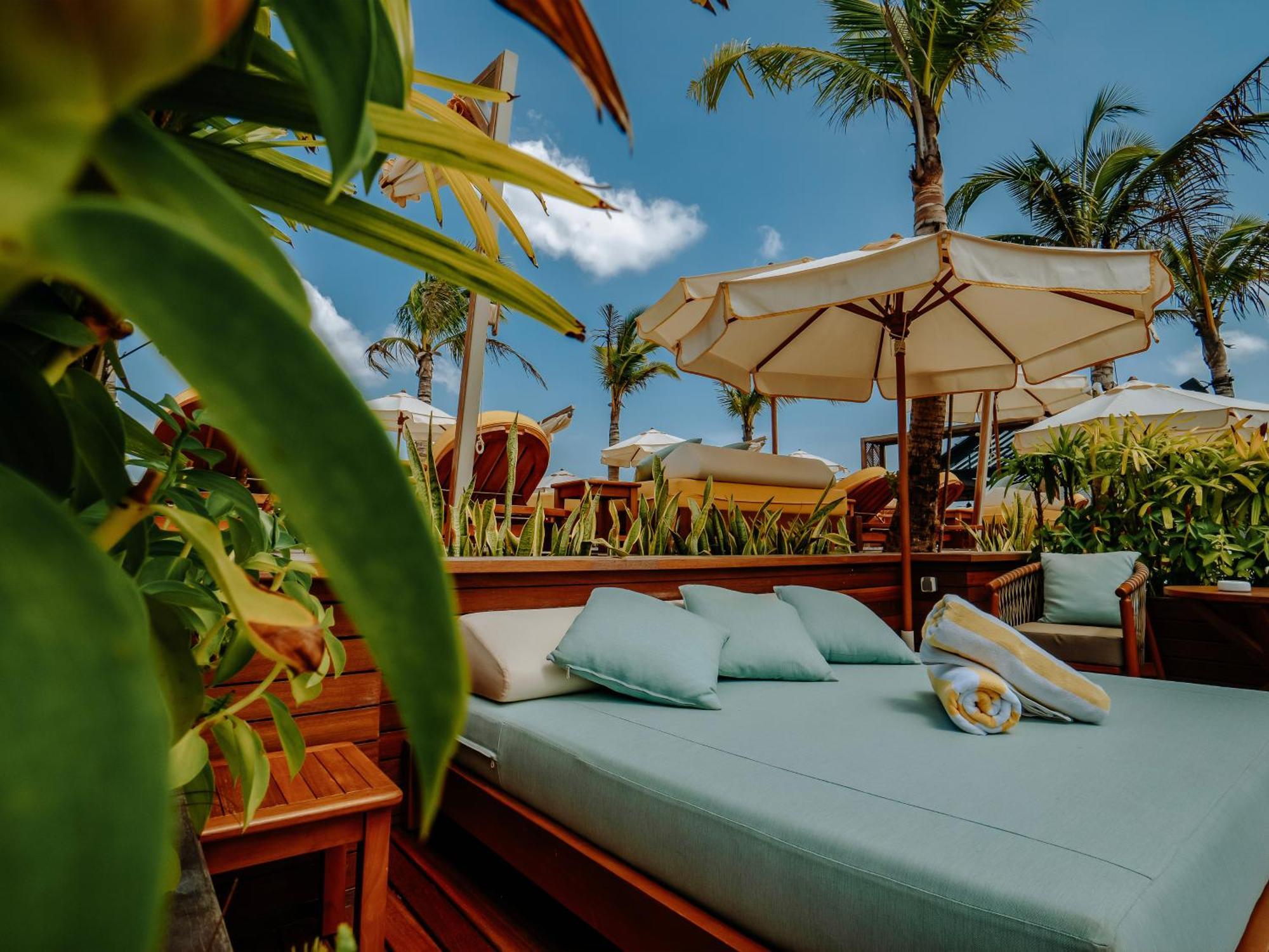 Secana Beachtown Resort & Residences Canggu  Exterior photo