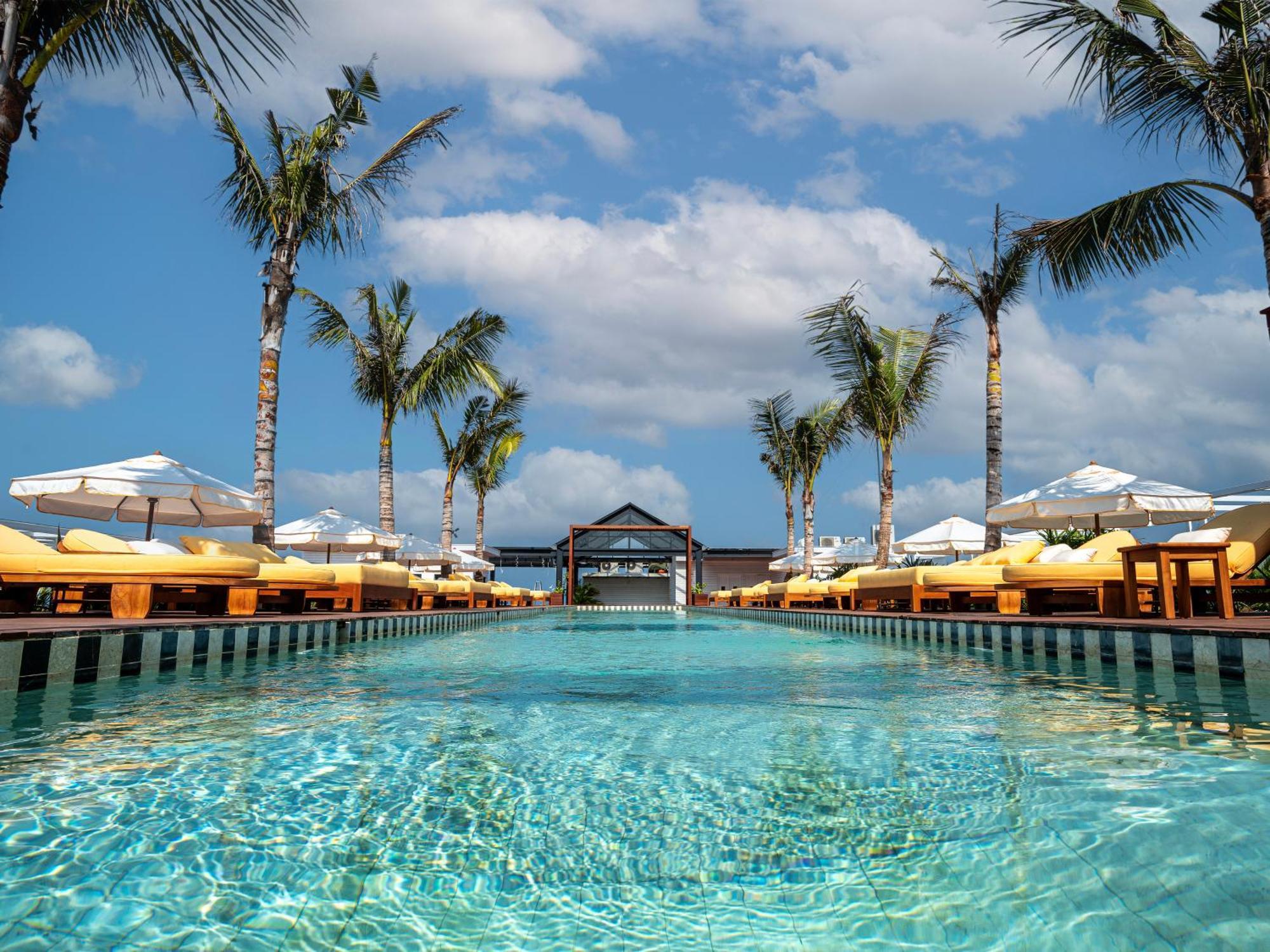 Secana Beachtown Resort & Residences Canggu  Exterior photo