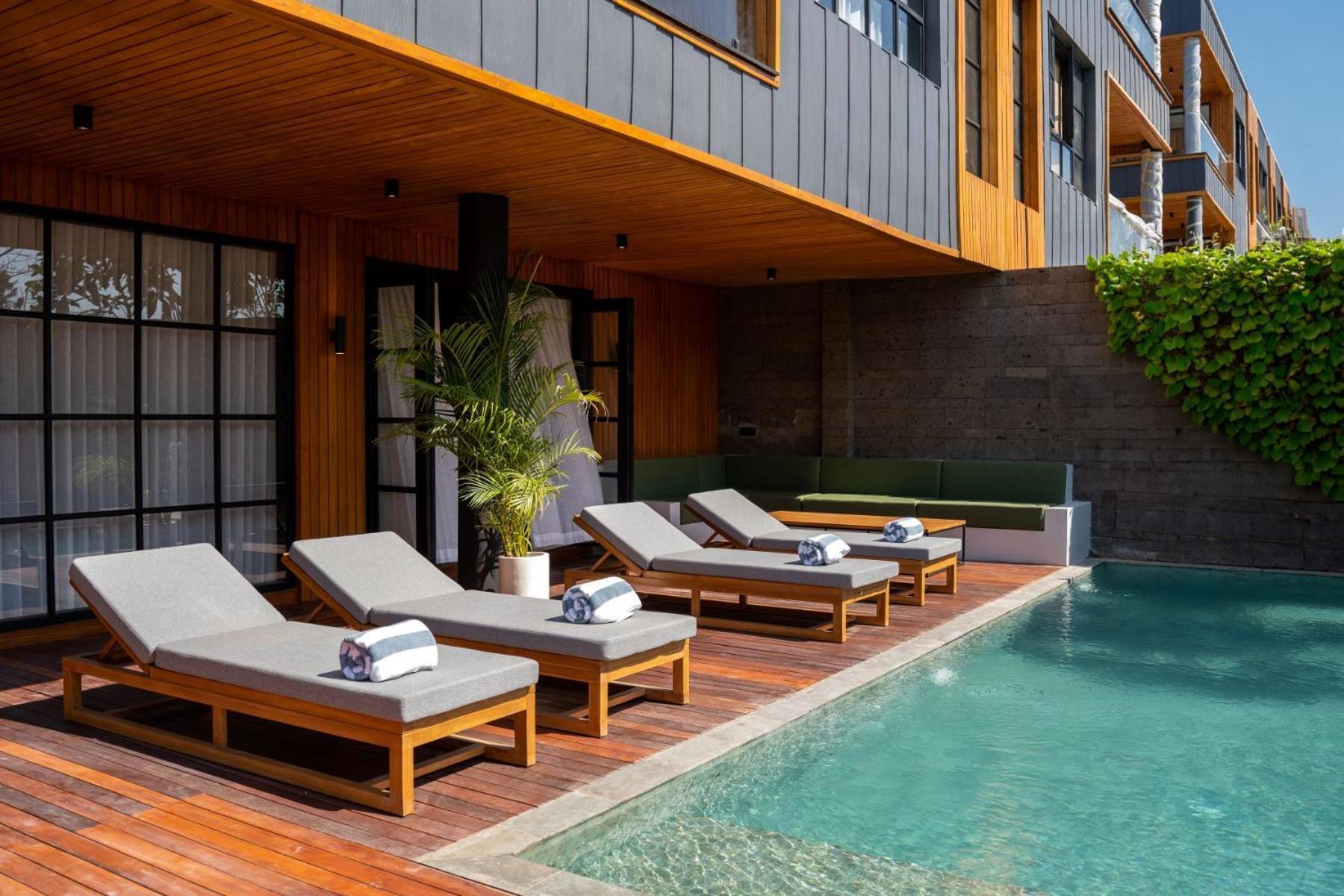 Secana Beachtown Resort & Residences Canggu  Exterior photo