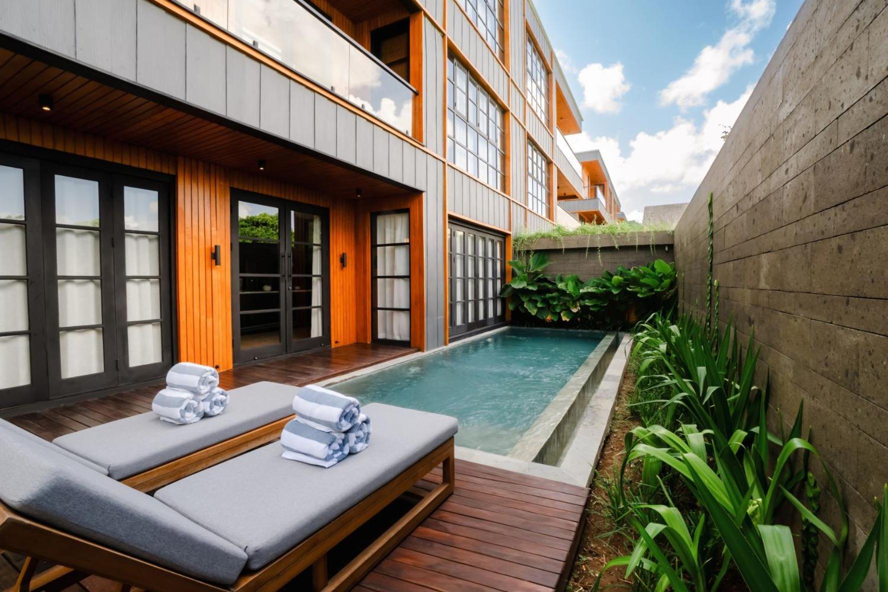 Secana Beachtown Resort & Residences Canggu  Exterior photo